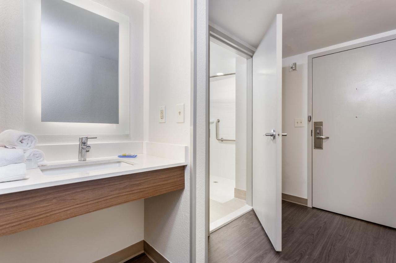 Holiday Inn Express Exton - Great Valley By Ihg מראה חיצוני תמונה