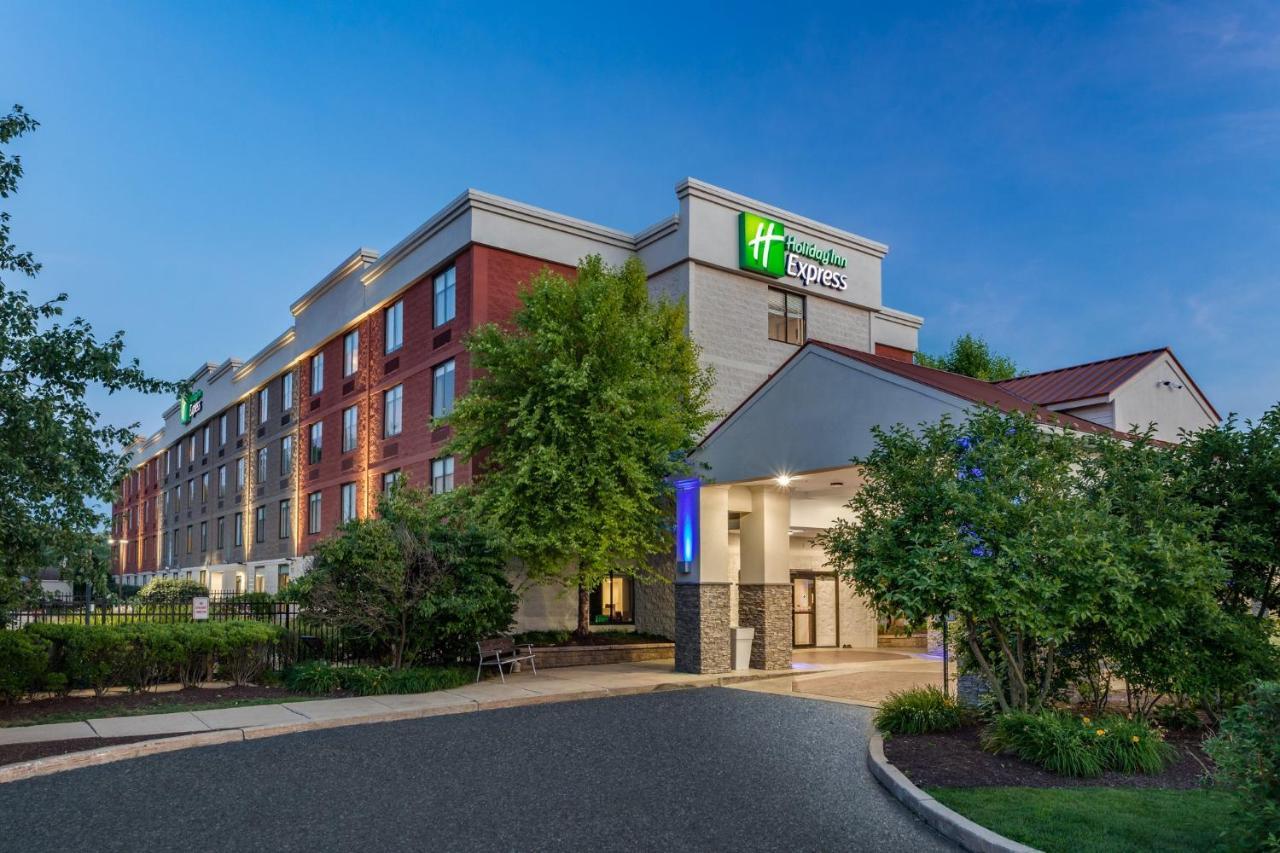 Holiday Inn Express Exton - Great Valley By Ihg מראה חיצוני תמונה