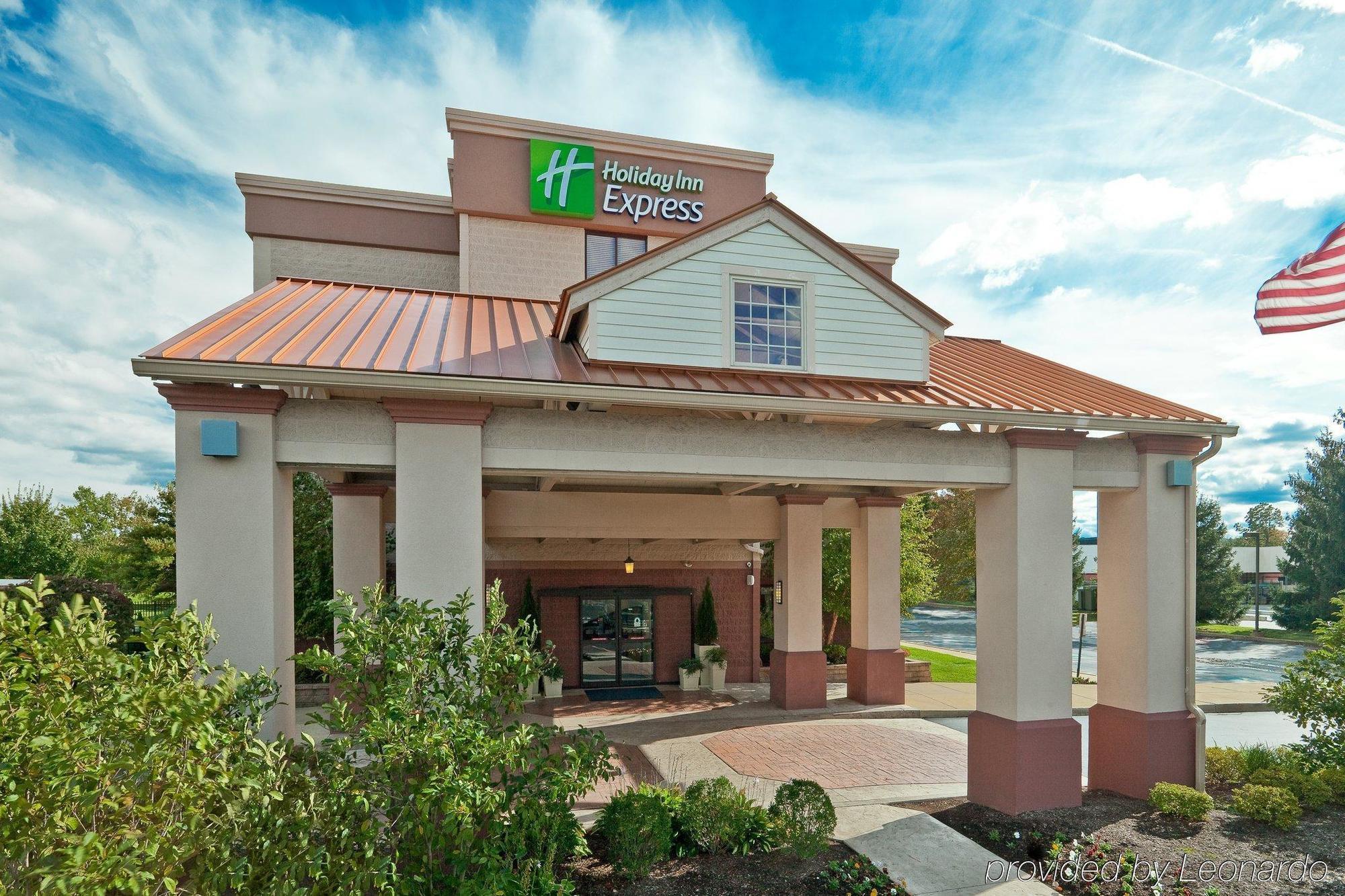 Holiday Inn Express Exton - Great Valley By Ihg מראה חיצוני תמונה